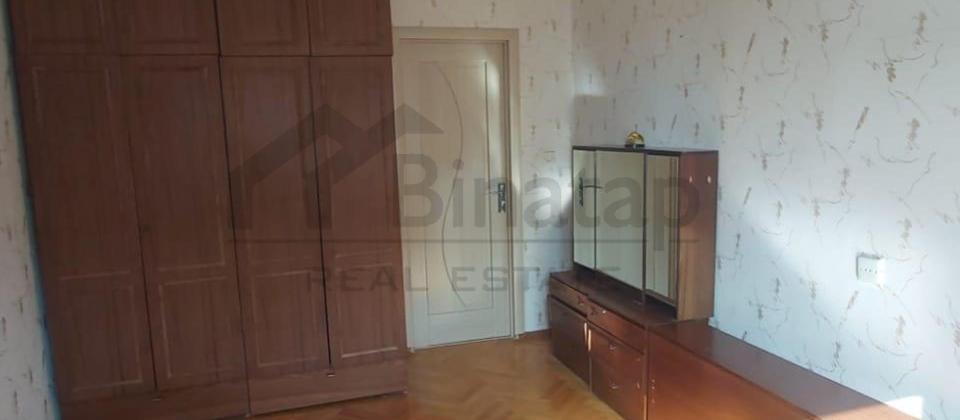 Satılır 2 otaqlı köhnə tikili 65 m², Elmlər Akademiyası m. - 6