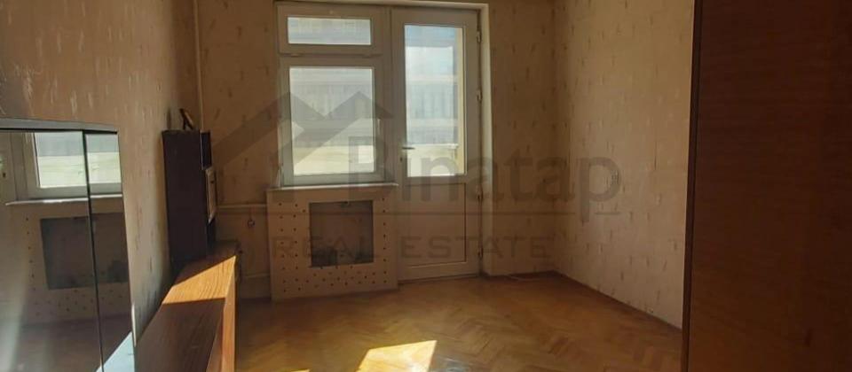 Satılır 2 otaqlı köhnə tikili 65 m², Elmlər Akademiyası m. - 7