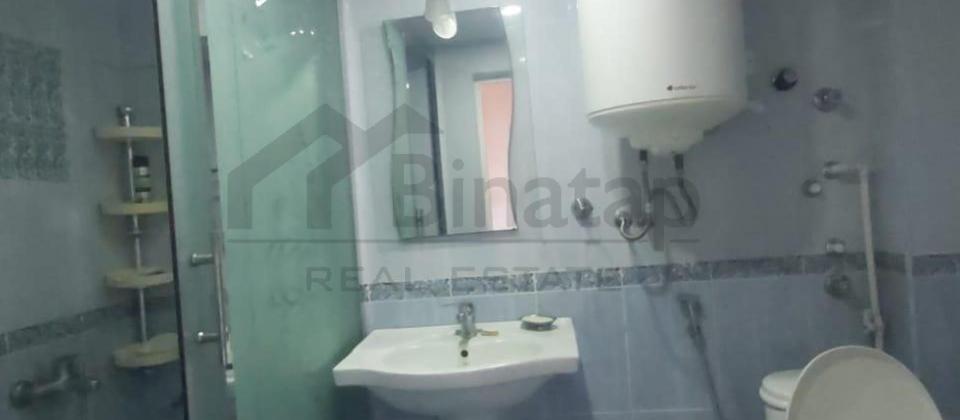 Satılır 2 otaqlı köhnə tikili 65 m², Elmlər Akademiyası m. - 11