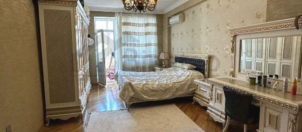 3cu mkrn dairesi, 20 Yanvar və Memar Ecemi m/s yaxin 4 otaqli menzil satilir/137 kv.m. - 6