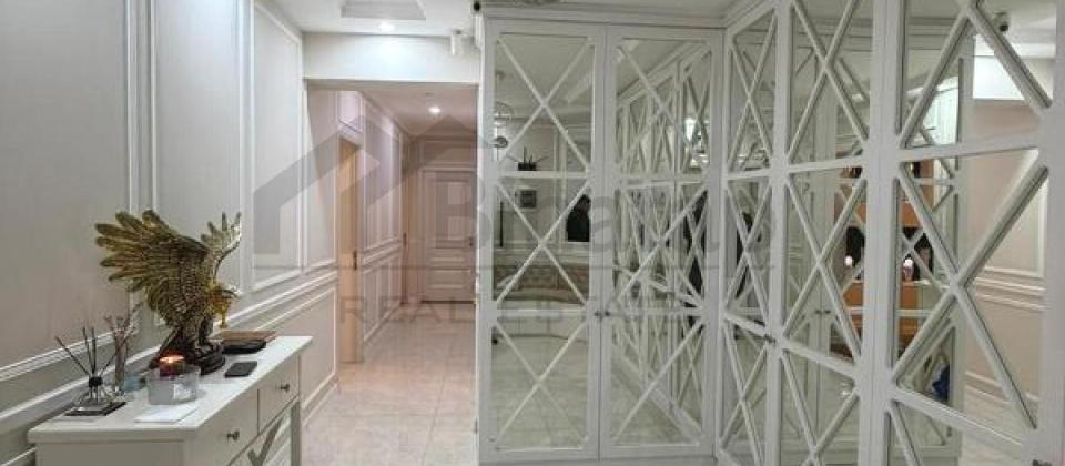 Yashil Ada ushaq bagchasinin yani, 8 Noyabr m/s yaxin 3 otaqli menzil satilir/134 kv.m. - 10