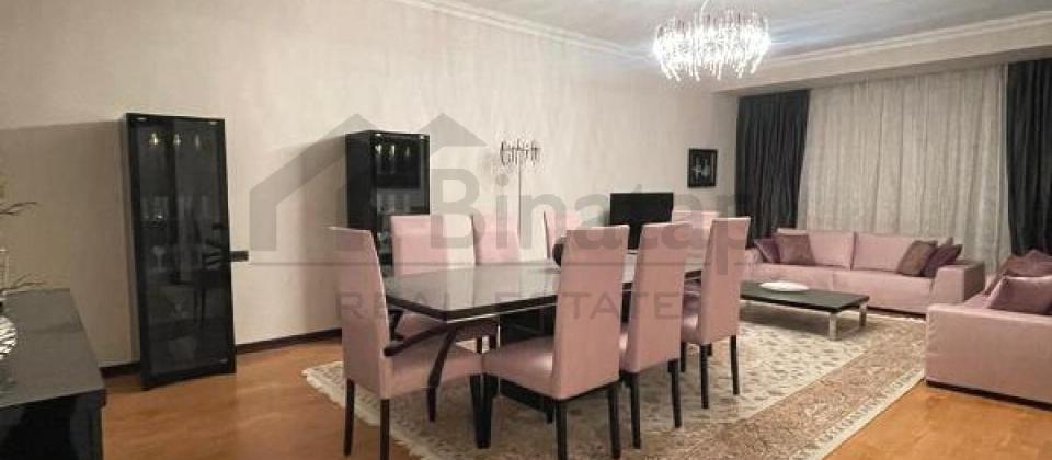 Kooperasiya Universiteti ve Cidir meydaninin yaninda 4 otaqli menzil satilir/240 kv.m. - 4