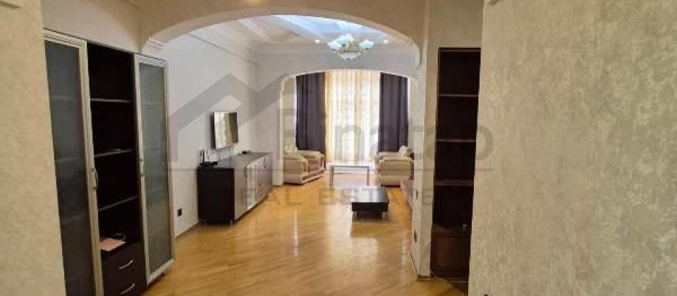 Park Bulvarla uzbe uz 3 otaqli menzil kiraye verilir/100 kv.m. - 5