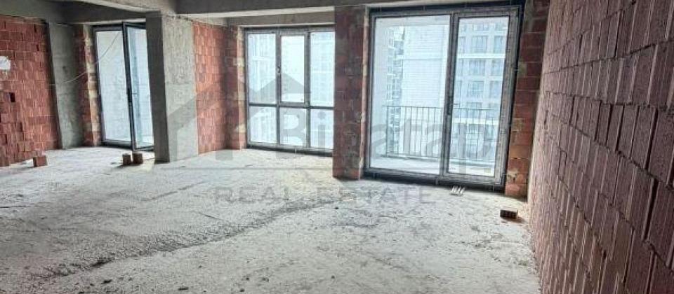 Heyder Eliyev prospekti, Koroglu m/s yaninda 3 otaqli menzil satilir/117.2 kv.m. - 2