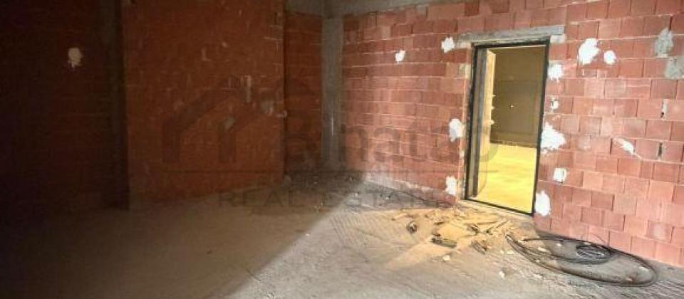 Heyder Eliyev prospekti, Koroglu m/s yaninda 3 otaqli menzil satilir/117.2 kv.m. - 12