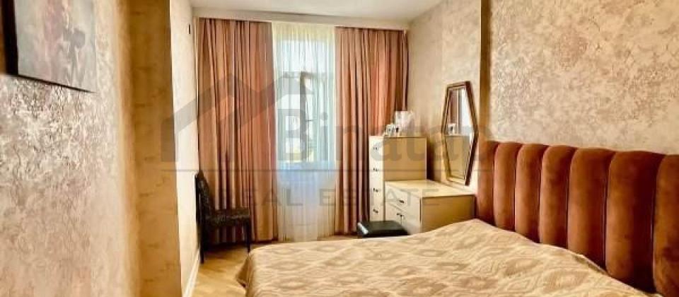 Yasamal parkinin yani, Elmler Akademiyasi m/s yaxin 3 otaqli menzil satilir/110 kv.m. - 6