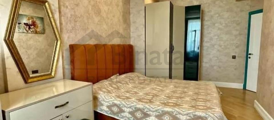 Yasamal parkinin yani, Elmler Akademiyasi m/s yaxin 3 otaqli menzil satilir/110 kv.m. - 7