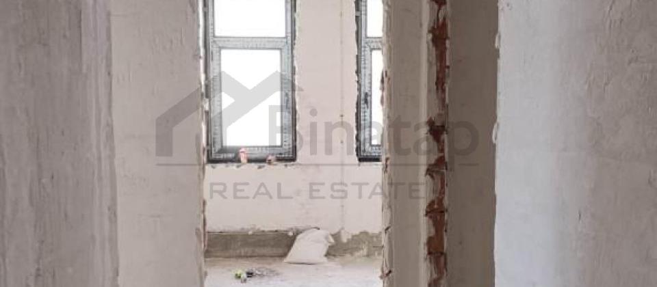 Rusiya-Turkiye Sefirliyi ve Zabitler parkina yaxin 4 otaqli menzil satilir/125 kv.m. - 10