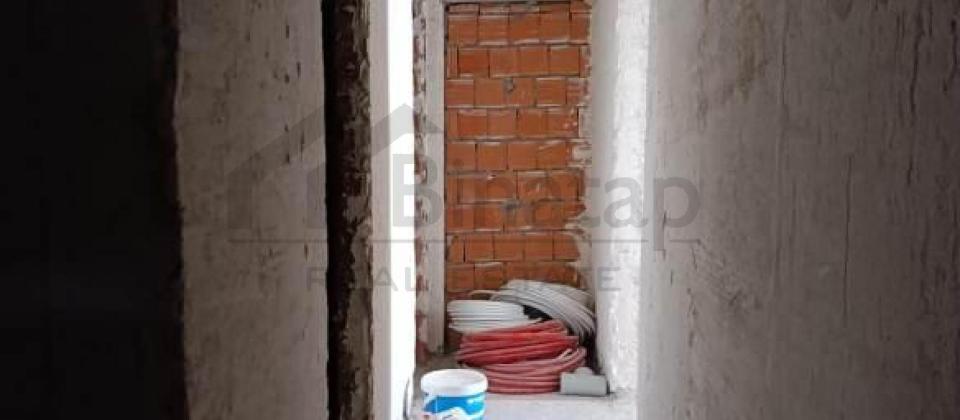 Rusiya-Turkiye Sefirliyi ve Zabitler parkina yaxin 4 otaqli menzil satilir/125 kv.m. - 14