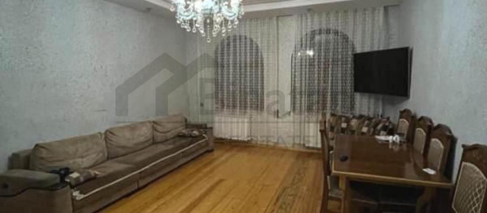 Xetai rayonu, Ehmedli m/s yaxin heyet evi satilir/500 kv.m. - 2