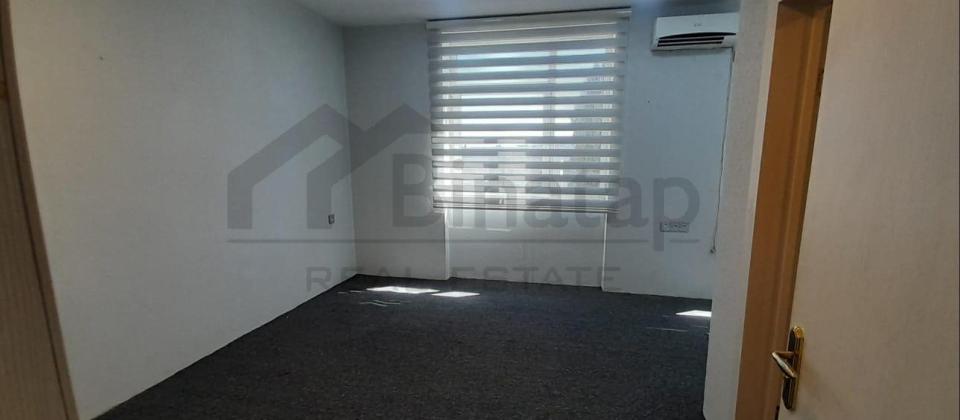 Əhməd Rəcəblidə plazada ofislərin icarəsi - 4