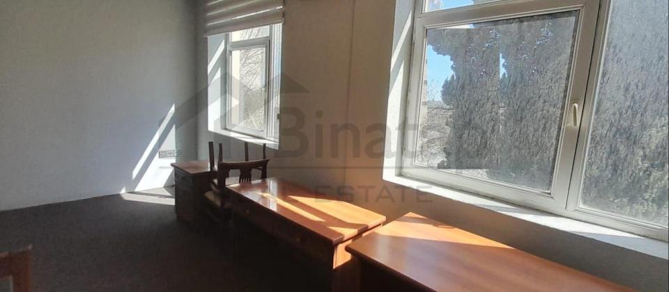 Əhməd Rəcəblidə plazada ofislərin icarəsi - 9