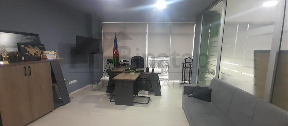 Əhməd Rəcəblidə plazada ofislərin icarəsi