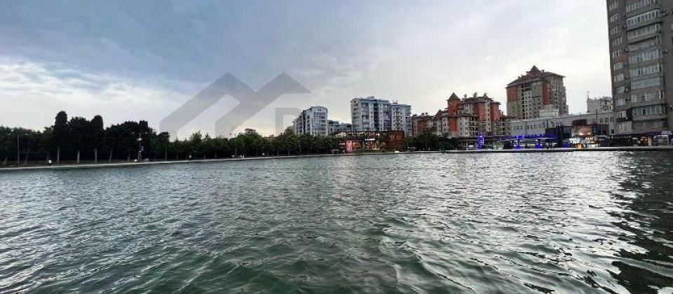 Zoopark ve Dede Qorqud parkinin yaninda 3 otaqli menzil satilir/160 kv.m. - 14