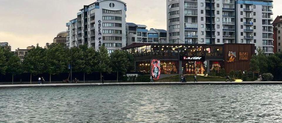 Zoopark ve Dede Qorqud parkinin yaninda 3 otaqli menzil satilir/160 kv.m. - 15