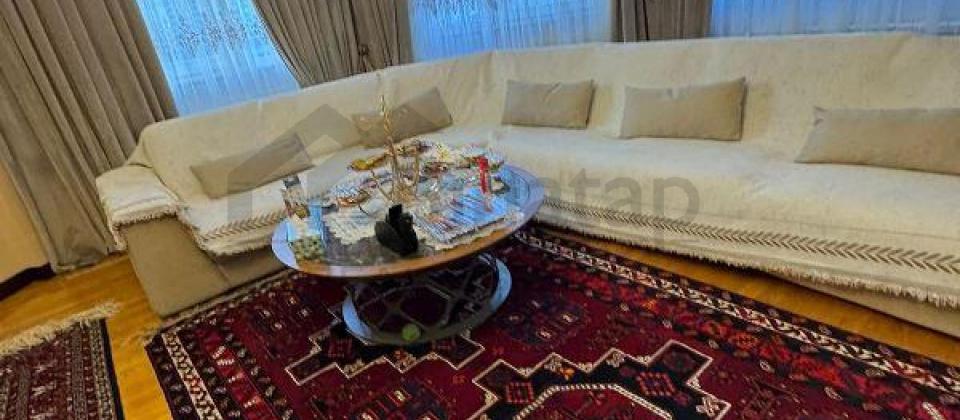 Statistika Komitesinin arxasi, E.Akademiyasi ve Nizami m/s yaxin 3 otaqli menzil satilir/150 kv.m. - 6