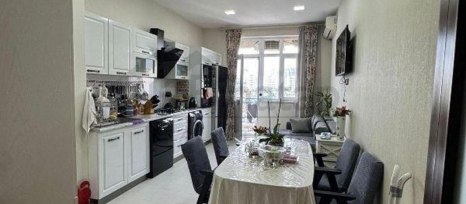 Statistika Komitesinin arxasi, E.Akademiyasi ve Nizami m/s yaxin 3 otaqli menzil satilir/150 kv.m. - 10