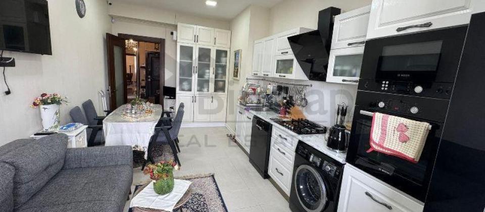 Statistika Komitesinin arxasi, E.Akademiyasi ve Nizami m/s yaxin 3 otaqli menzil satilir/150 kv.m. - 11