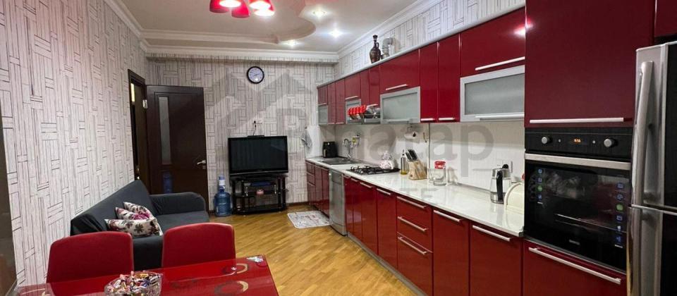 Satılır 4 otaqlı yeni tikili 140 m², İnşaatçılar m. - 3