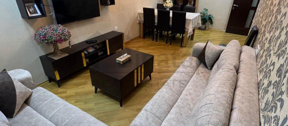 Satılır 4 otaqlı yeni tikili 140 m², İnşaatçılar m. - 4