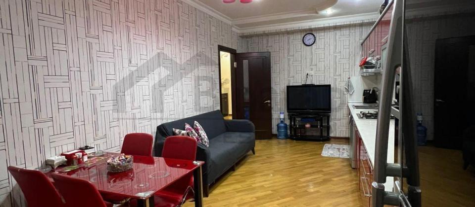 Satılır 4 otaqlı yeni tikili 140 m², İnşaatçılar m. - 5