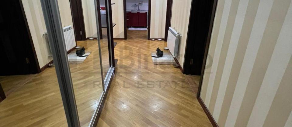 Satılır 4 otaqlı yeni tikili 140 m², İnşaatçılar m. - 14