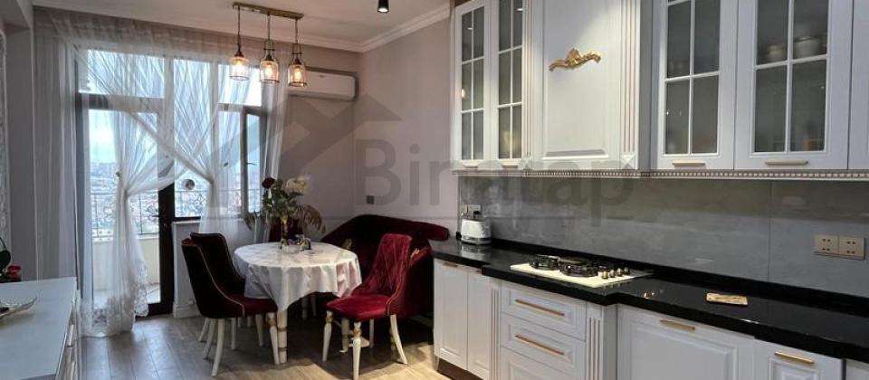 Tibb Universitetinin yaninda 3 otaqli menzil satilir/115 kv.m. - 7