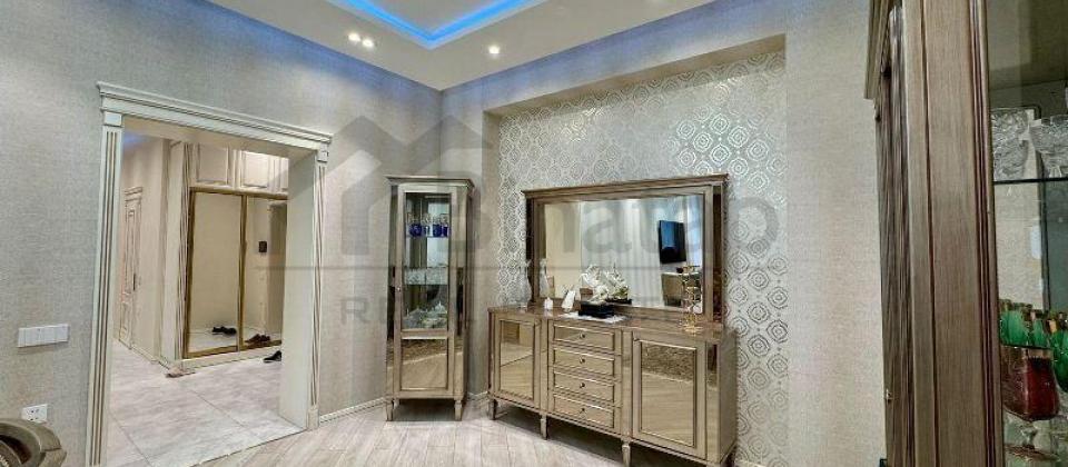 Zoopark ve Dede Qorqud parkinin yani, Genclik m/s yaxin 3 otaqli menzil satilir/138 kv.m. - 4