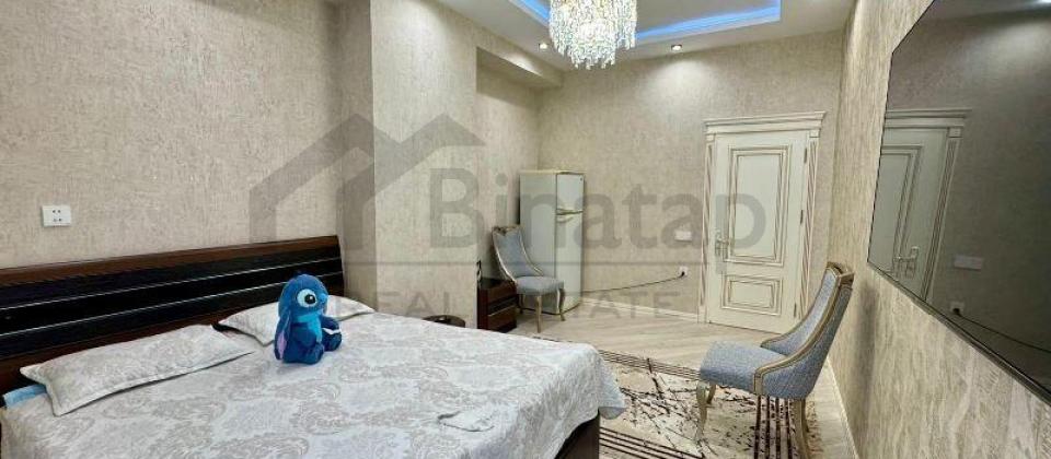 Zoopark ve Dede Qorqud parkinin yani, Genclik m/s yaxin 3 otaqli menzil satilir/138 kv.m. - 9