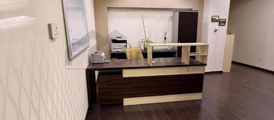 Xetai prospekti, Tehzil Nazirliyinin yaninda ifis icareye verilir/180 kv.m., 5 otaq - 8