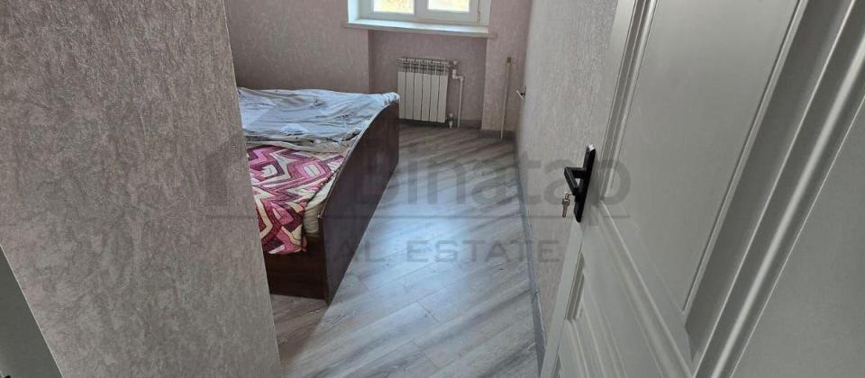 E.Akademiyasi metrosu - 10