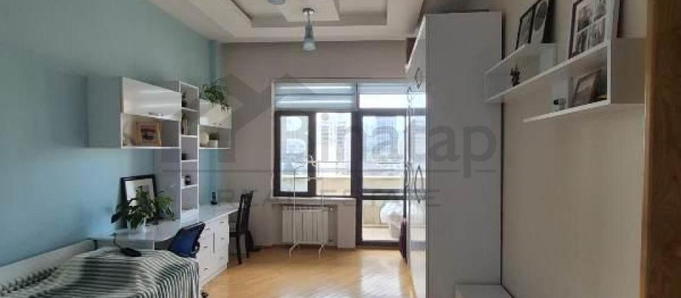 Nizami m/s yaninda 3 otaqli menzil satilir/135 kv.m. - 5