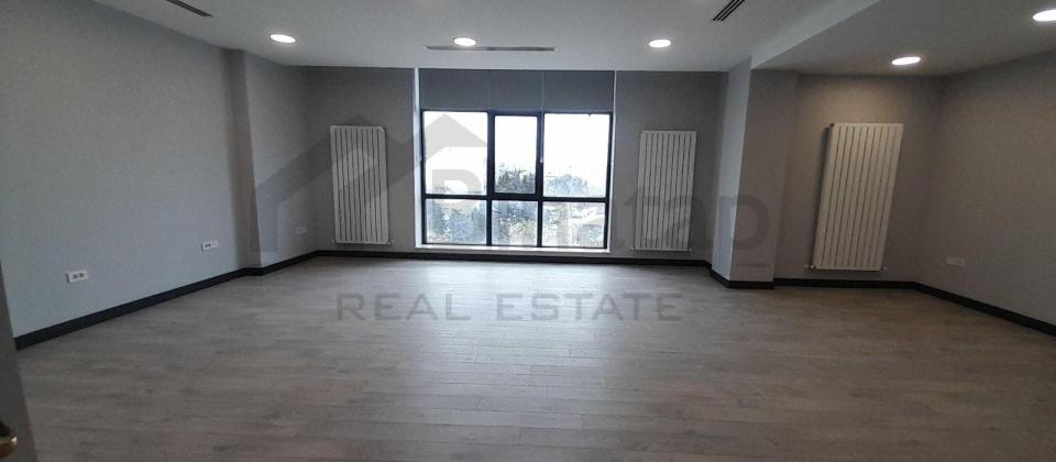 Əhməd Rəcəblidə plazada ofislərin icarəsi - 10