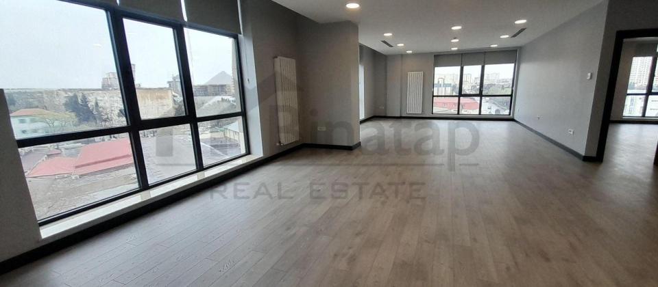 Əhməd Rəcəblidə plazada ofislərin icarəsi - 12