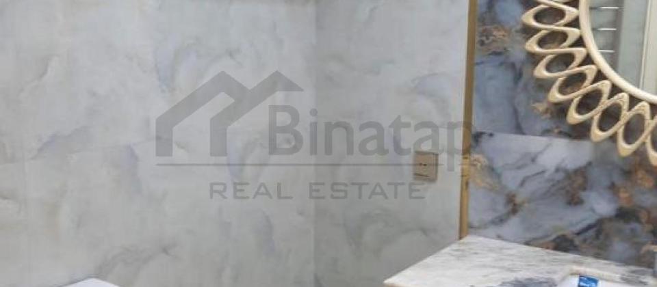 Azadliq prospekti, Nesimi bazarinin yaninda 3 otaqli menzil satilir/128 kv.m. - 15