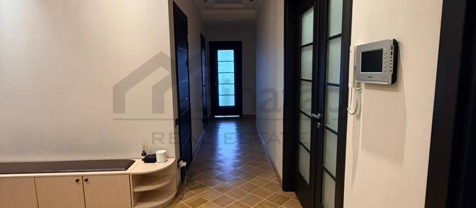 Huseyn Cavid prospekti, Elmler Akademiyasi m/s yaxin 4 otaqli menzil satilir/147 kv.m. - 10