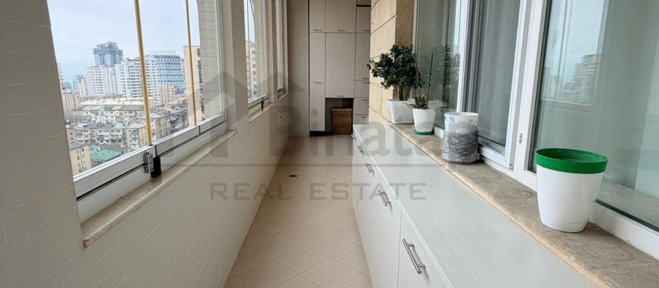 Huseyn Cavid prospekti, Elmler Akademiyasi m/s yaxin 4 otaqli menzil satilir/147 kv.m. - 15