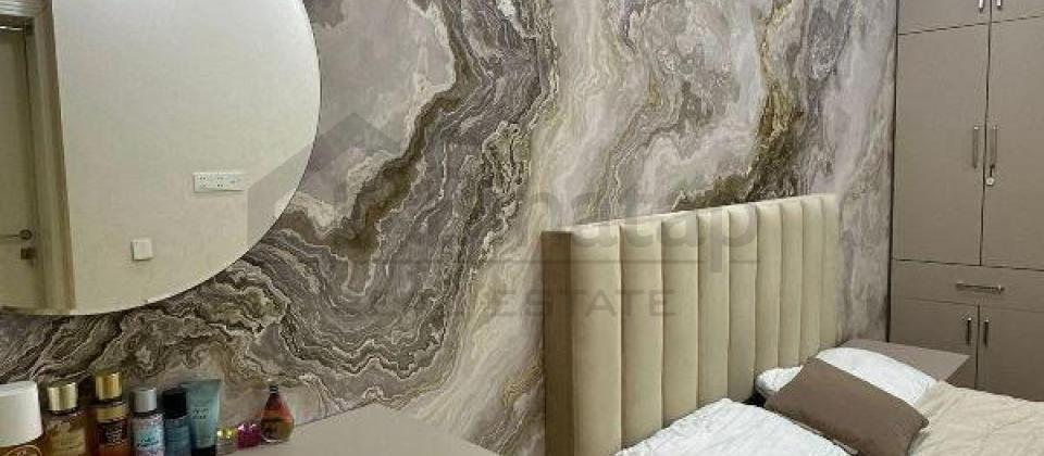 Yashil Ada ushaq bagchasinin yani, 8 Noyabr m/s yaxin 2 otaqli menzil satilir/68 kv.m. - 10