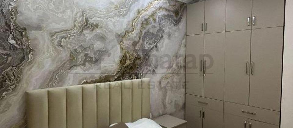 Yashil Ada ushaq bagchasinin yani, 8 Noyabr m/s yaxin 2 otaqli menzil satilir/68 kv.m. - 11