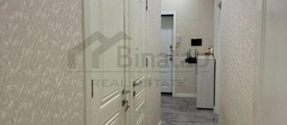 Yashil Ada ushaq bagchasinin yani, 8 Noyabr m/s yaxin 2 otaqli menzil satilir/68 kv.m. - 13