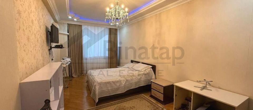 Dede Qorqud parki, Zoopark ve 28 May m/s yaxin 4 otaqli menzil satilir/145 kv.m. - 4