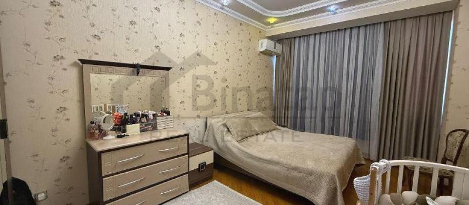 Dede Qorqud parki, Zoopark ve 28 May m/s yaxin 4 otaqli menzil satilir/145 kv.m. - 6