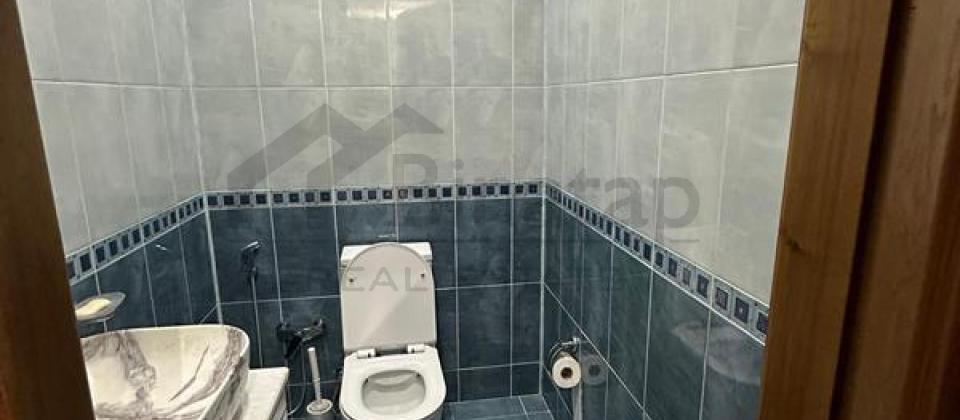 Badamdar qesebesi, 239№li mekteb ve Bolmartin yaninda 3 otaqli menzil satilir/123 kv.m. - 15