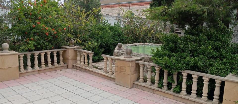 Satılır 8 otaqlı bağ evi 400 m², Şüvəlan q. - 15