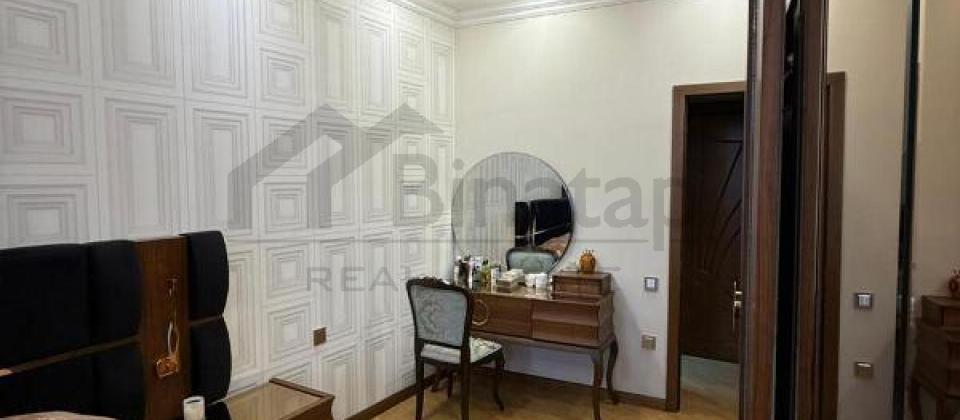 Caspian Plazanin yani, İzmir park ve Nizami m/s yaxin 3 otaqli menzil satilir/101 kv.m. - 9