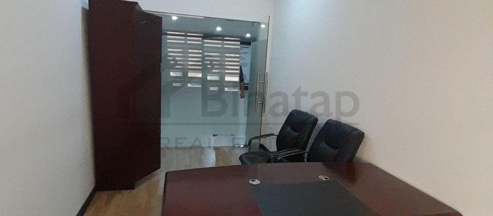 Əhməd Rəcəblidə plazada ofislərin icarəsi 14 otaq 700kv - 10