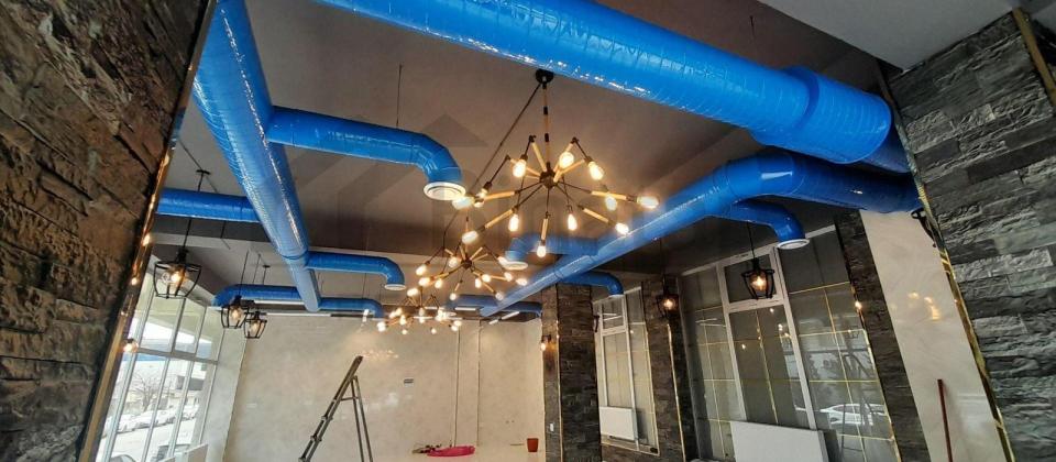 Əhməd Rəcəblidə 90kv restoran icarəsi