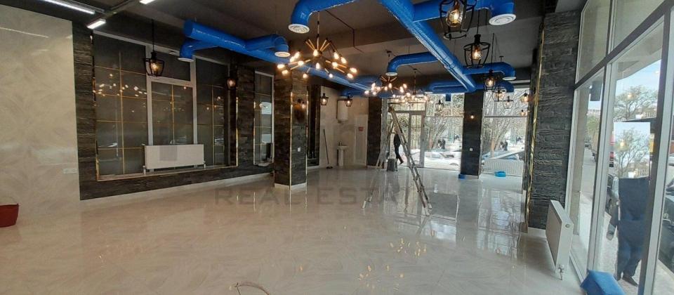 Əhməd Rəcəblidə 90kv restoran icarəsi - 2