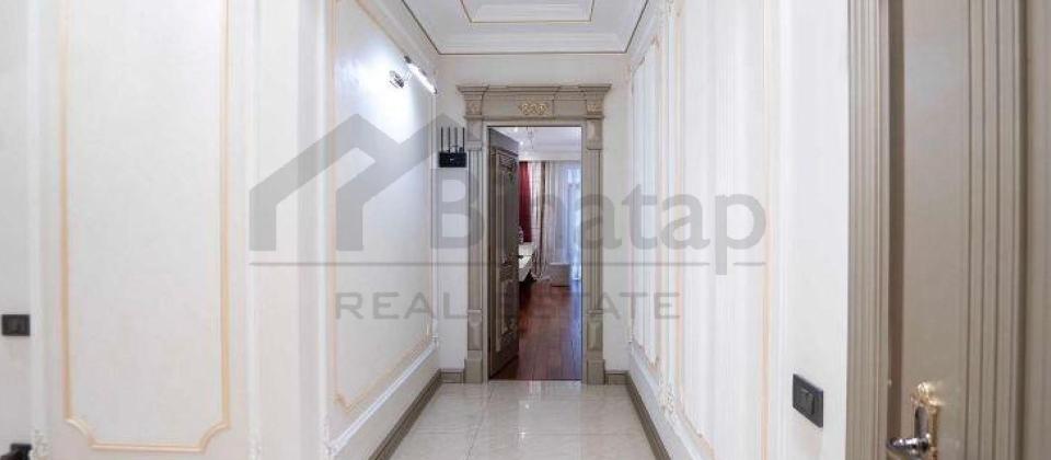 8 Noyabr m/s 5 deqiqelik mesafede 3 otaqli menzil satilir/165 kv.m. - 7