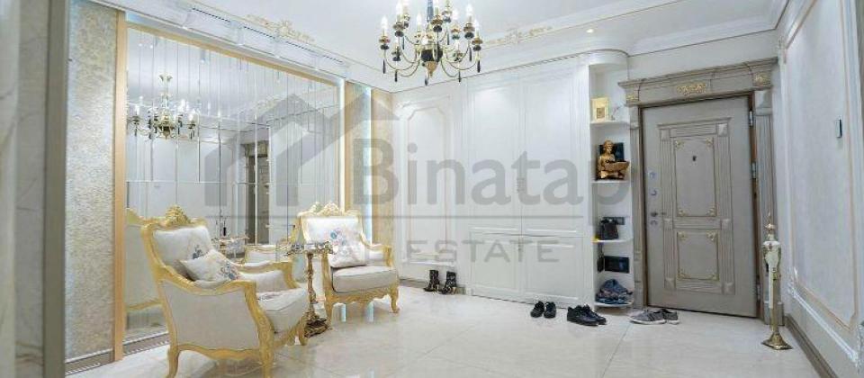 8 Noyabr m/s 5 deqiqelik mesafede 3 otaqli menzil satilir/165 kv.m. - 12